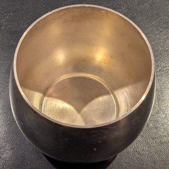 Vintage WM A Rogers (Oneida Ltd) tumble cups - Picture 3 of 6